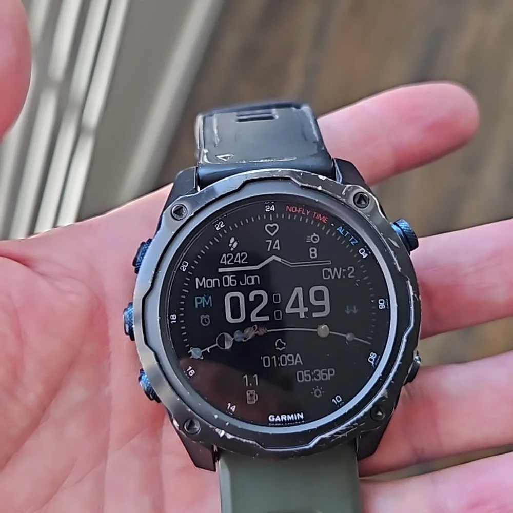Like new Garmin MK2i 51mm